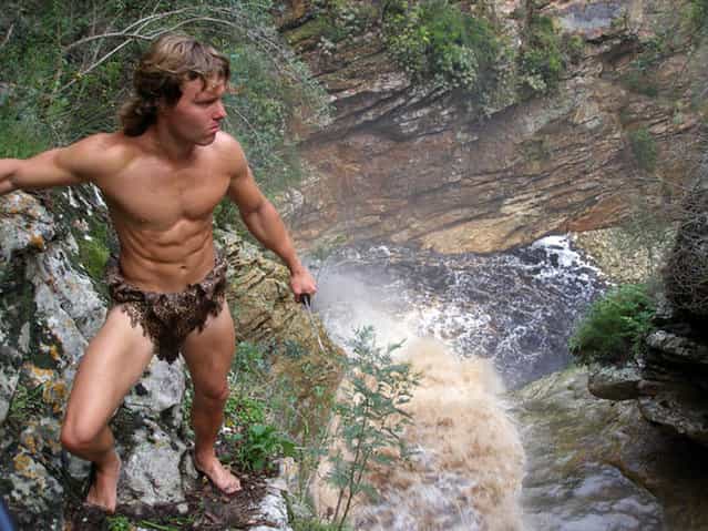 Real-Life Tarzan DeWet Du Toit » GagDaily News