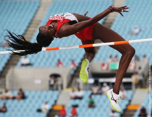 Female High Jumping » GagDaily News